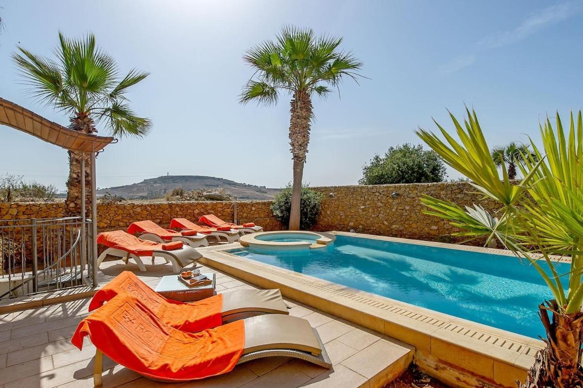 Tfiefa Holiday Home Xagħra Esterno foto